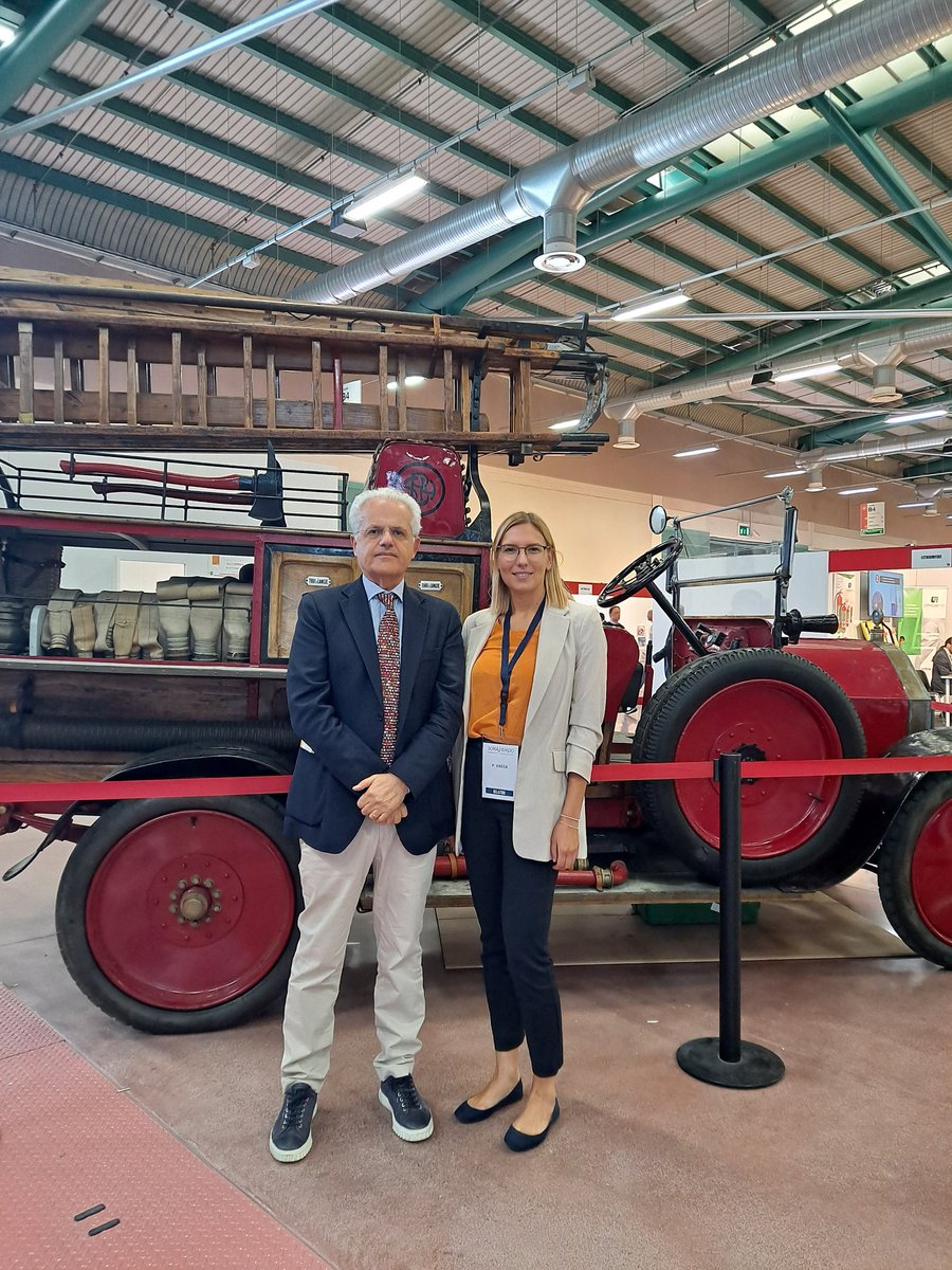 Presenting the <a href="/wuiview/">WUIVIEW</a> project at the Safety Expo in Bergamo, Italy. I'd like to thank GAe Engineering, EPC Editore and SFPE Italy for the great opportunity!