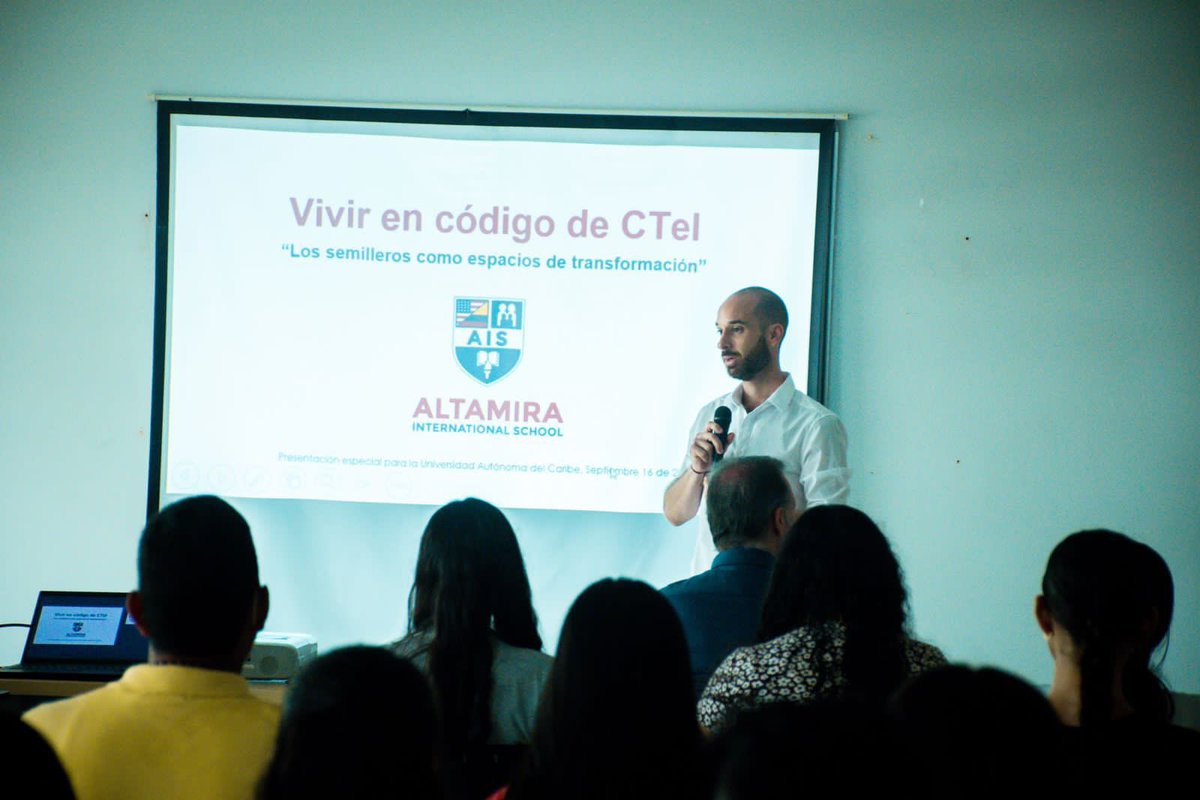Altamiraedu's tweet photo. #AISNEWS | El pasado viernes 16 de septiembre nuestro Vicerrector de I+D estuvo como invitado especial en la apertura de la nueva cohorte del Semillero de Investigación de la Universidad Autónoma del Caribe, compartiendo con sus estudiantes la ponencia “Vivir en código de CTeI” https://t.co/8YW06Efq1Z