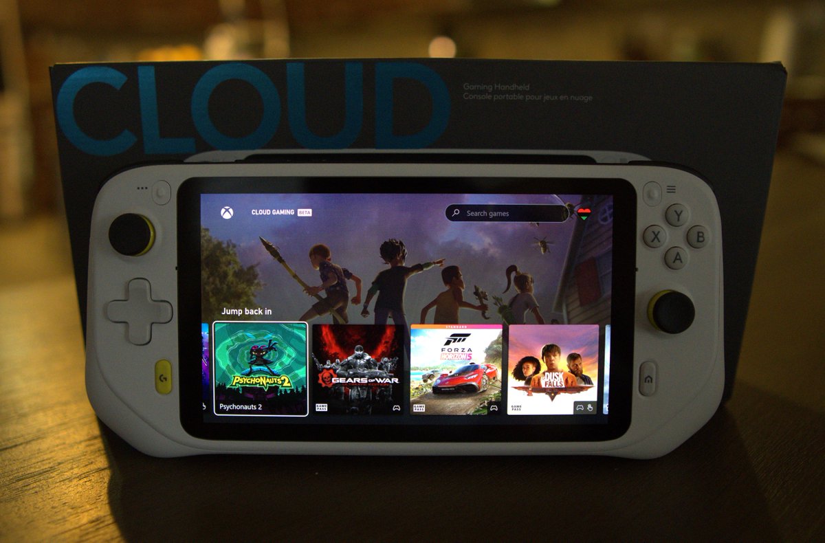 vicious696's tweet image. I think the @LogitechG CLOUD device is a fantastic glimpse at the future of cloud game streaming 

More in depth impressions will be on Kinda Funny Gamescast later today and while I love this device, two issues give me pause:

The Steam Deck exists
The $350 retail price