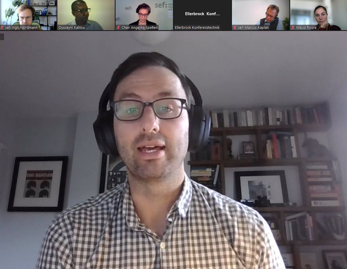 sefbonn's tweet photo. Shared challenges, shared solutions: @aleccrawfordTO from @IISD_news explains how to connect national climate adaptation plans (NAPs) to peacebuilding efforts #bsd22 #sefbonn #environmentalpeacebuilding https://t.co/T99veAYKlh