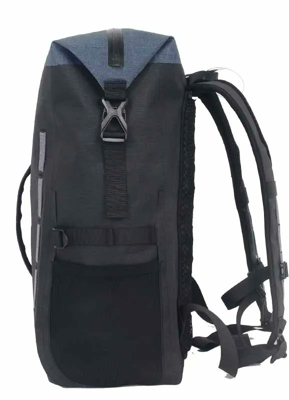 BagsVictory's tweet photo. 100% Waterproof outdoor backpack, airtight closure, life saving function
info@victorybags.com
https://t.co/YGzquhD1ck 

#outdoorbags #backpack #outdoorgear #backpacking #bagmanufacturer #businessbackpack #hikingbackpack  #travelbags #trekkingbackpack #waterproofbags #sportbags https://t.co/tLsy6SN30e