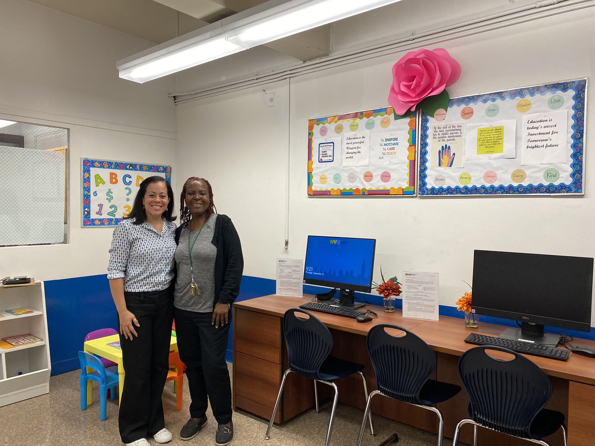 D8Connect's tweet photo. This morning visiting the Family Welcome Center @ArchimedesAcad1 & @TBMPS375 AMAZING!! Thank you #ParentCoordinators @AudreyConnoll10 @jen_joynt @DOEChancellor @DK_BlackburnNYC @District8Presi1 @CECD8Bronx @NYCSchools https://t.co/zKDOVIpUjq