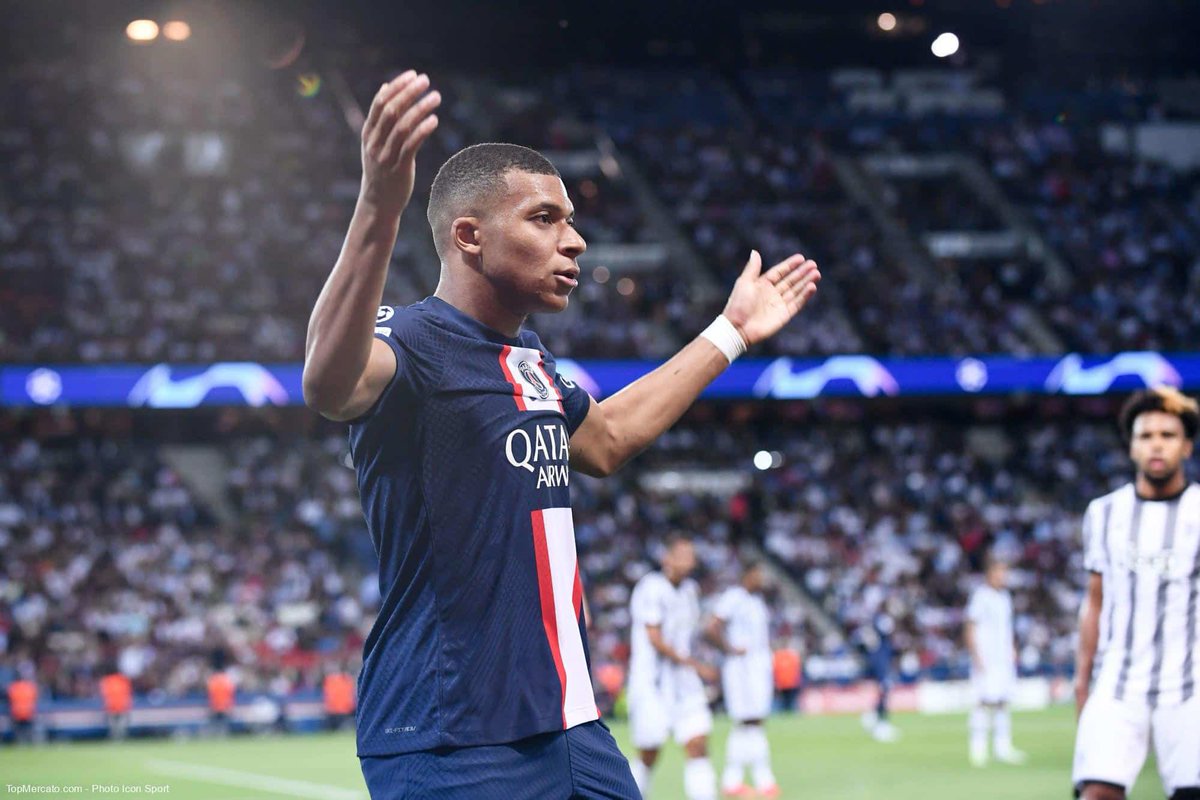 gavinho26's tweet photo. En technique pure c’est à dire dribbles lequel est le meilleur ?🪄🔥

RT MBAPPÉ                   FAV DEMBÉLÉ https://t.co/8NCEx0gzvq