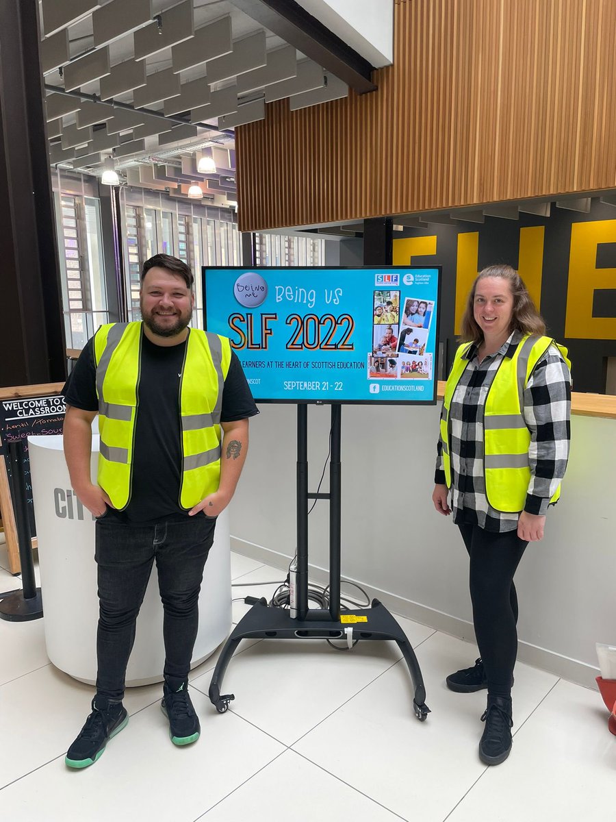 #SLF22 Chris and Diane are ready to welcome you to the Glasgow satellite event today. The Learner showcase starts at 15.30. We’ll share photos! #MySLF22