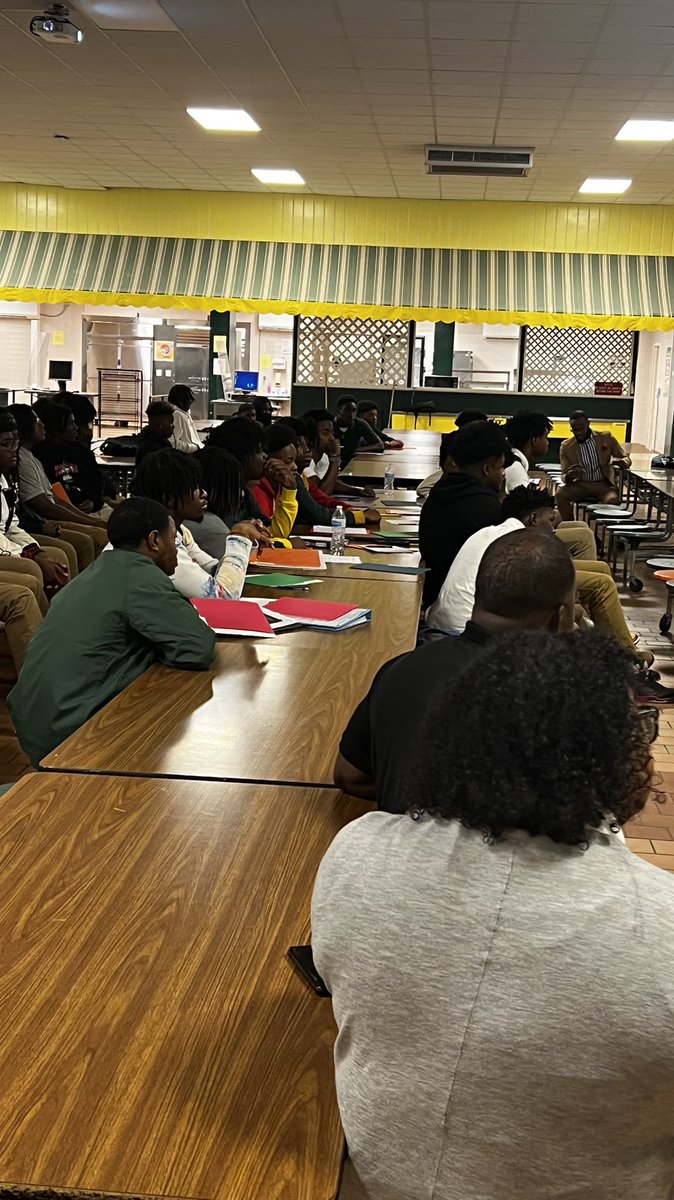 Official Jefferson Davis Boys Basketball tweet media