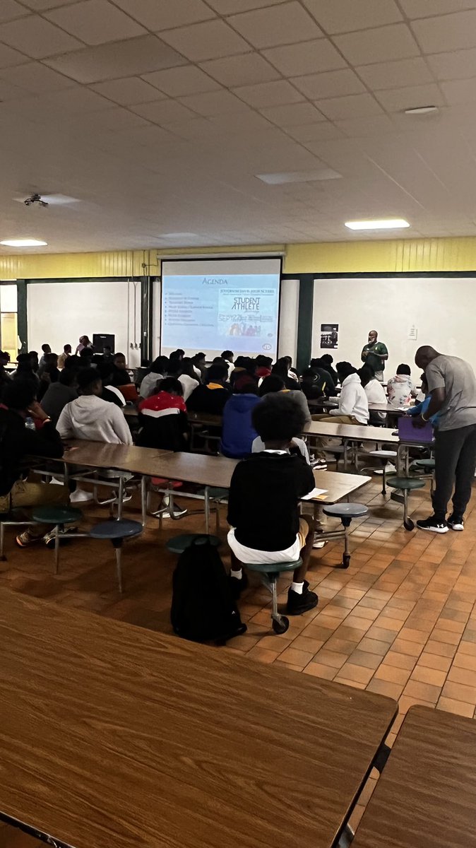 Official Jefferson Davis Boys Basketball tweet media