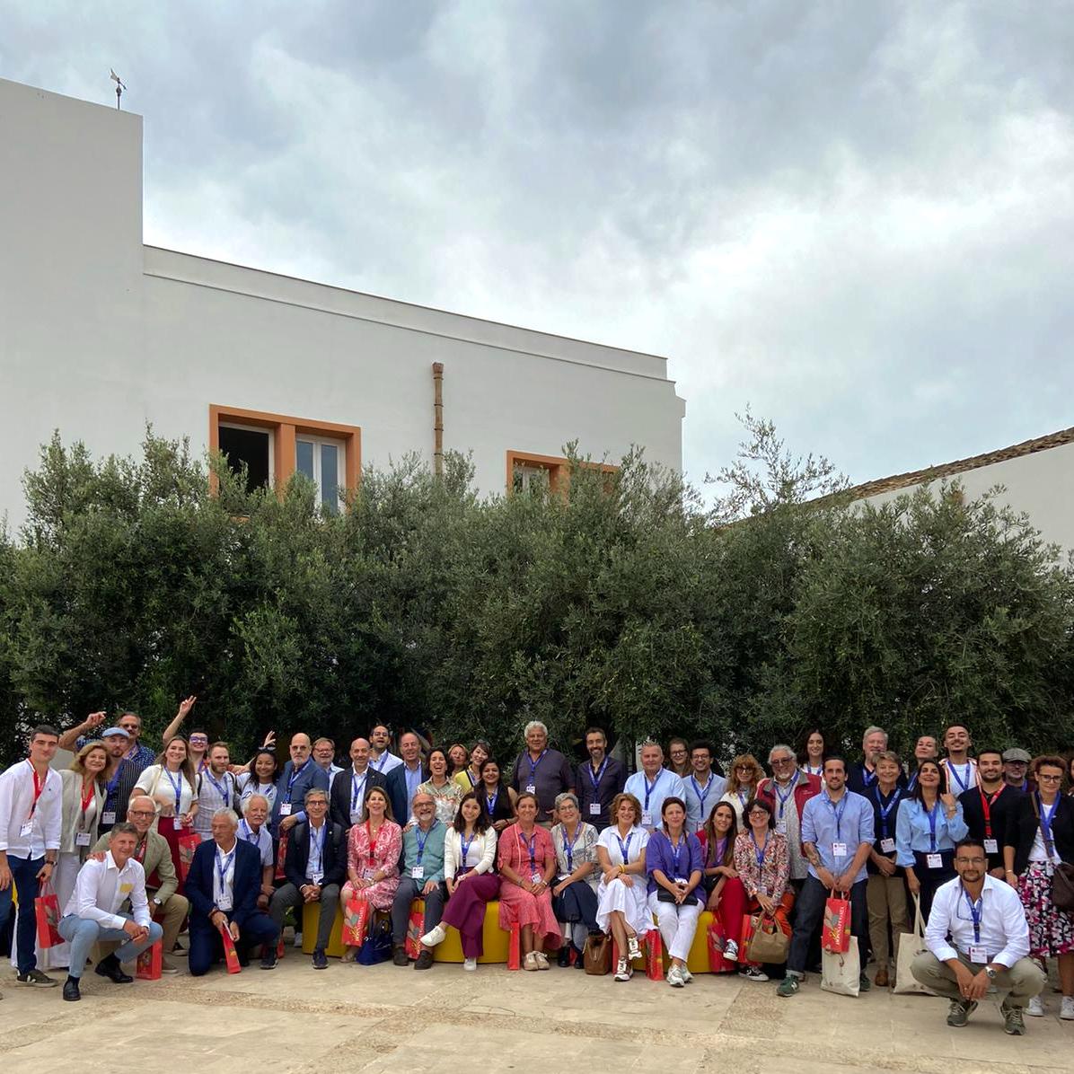 A special thanks to the jurors of the Concours Mondial de Bruxelles 2022 for all the special moments collected today at our Marsala Estate! @concoursmondial #DonnafugataWine #CMB2022
