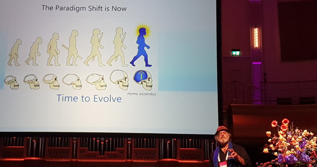 Psyched_Exp's tweet photo. 'Psilocybin makes nicer people' ! Great talk by Paul Stamets #ICPR2022 #Icpr @OPEN_fndn https://t.co/tDnQcqewgn