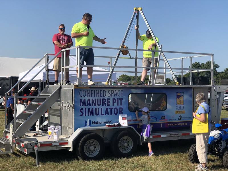 Hazardous gasses on farms can be found in silos, manure storages, grain bins, and other confined spaces. Be in the know of the hazardous gasses and where they can be found on the farm. bit.ly/3dgpNDi #NFSHW22 #USAgCenters #necasag #FarmSafety #ManureSafety