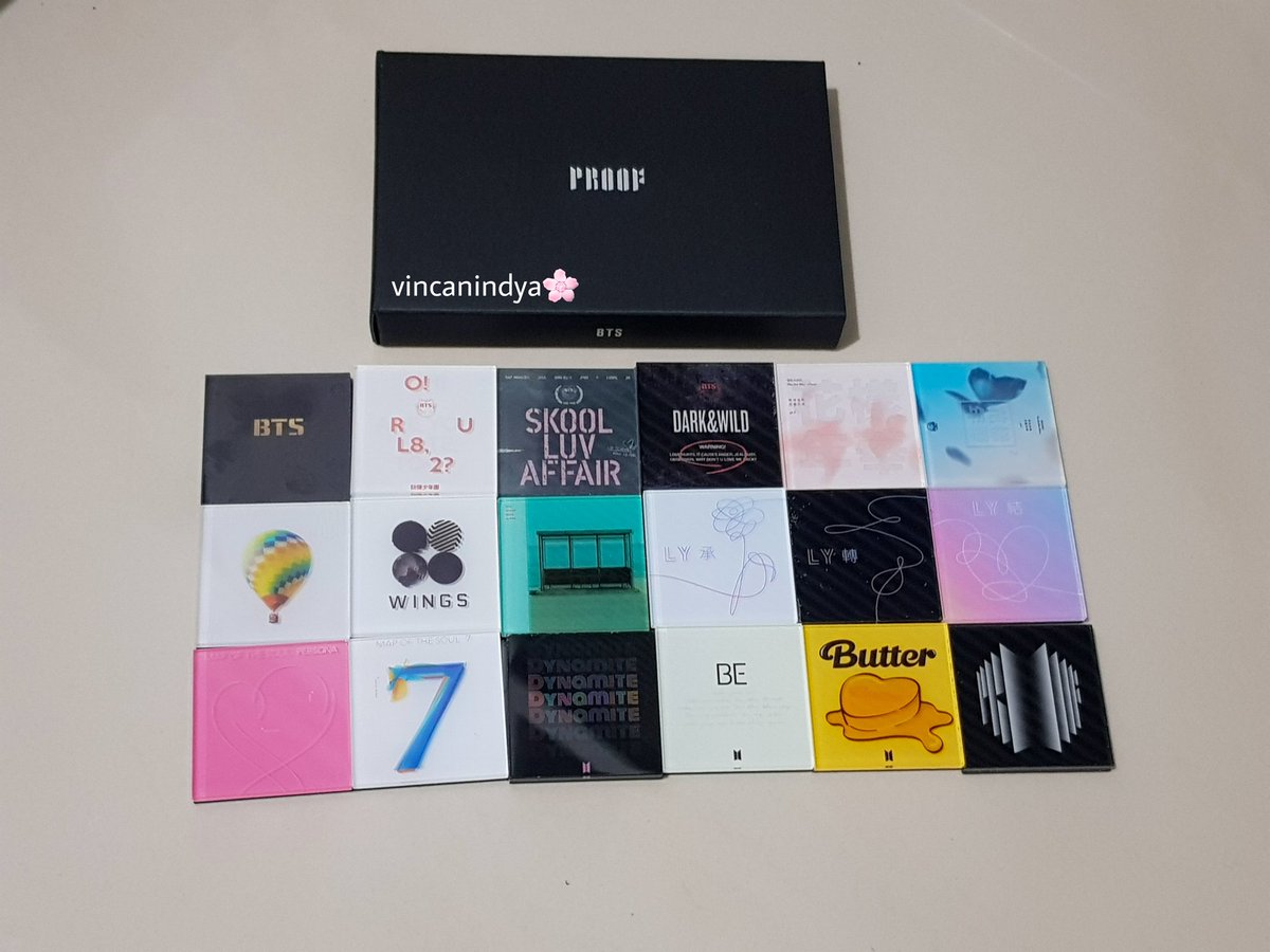 💌 Today 

Proof merchandise album magnet collection. 
.
.
#Proof #Merchandise #BTS #BTSDiscography