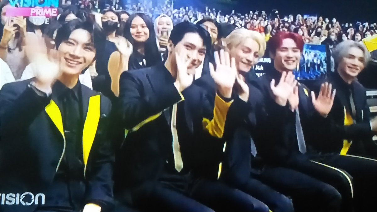 jaeminsiomay's tweet photo. WayV 😭😭😭😭😭
#WayVatITA2022
#WayV_in_Indonesia #SelamatDatangWayV #WayV @WayV_official https://t.co/nQBx8LRfns