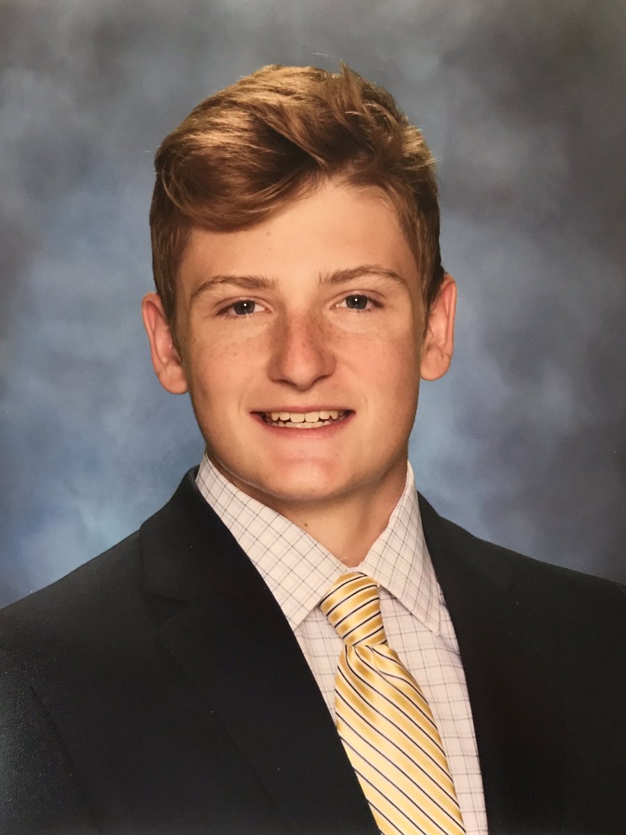 MommaHahn24's tweet photo. @Luke_Hahn85 Happy 18th Birthday buddy!  Hope you have a great day! https://t.co/imnjWwrGnT