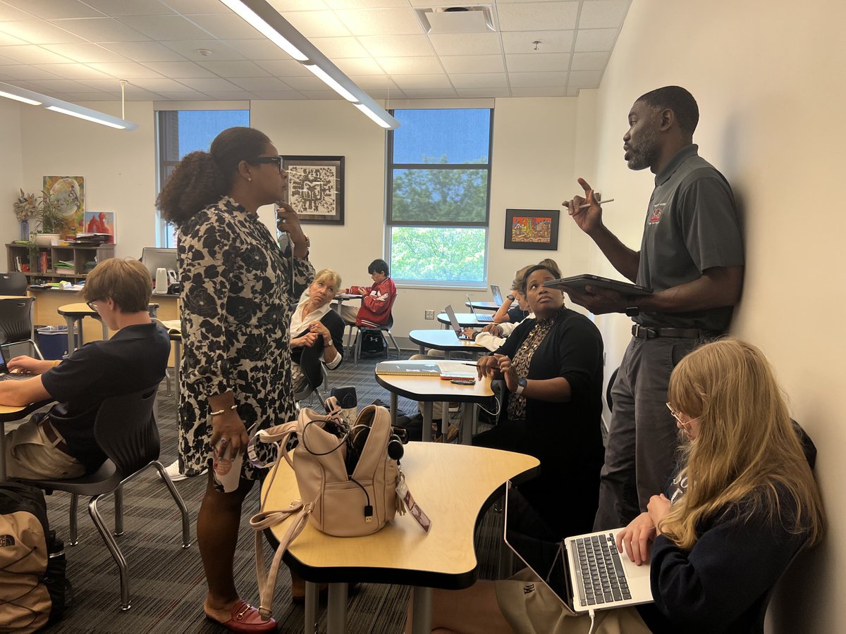 mrsacbragg's tweet photo. Our Bestow Cohort has begun instructional rounds! New this year: our first set is in departments! This was our learning support and counseling group and we had great conversations around student accountability and levels of support @WoodwardAcademy #woodwardway #waupper https://t.co/1TQsNFRpDo