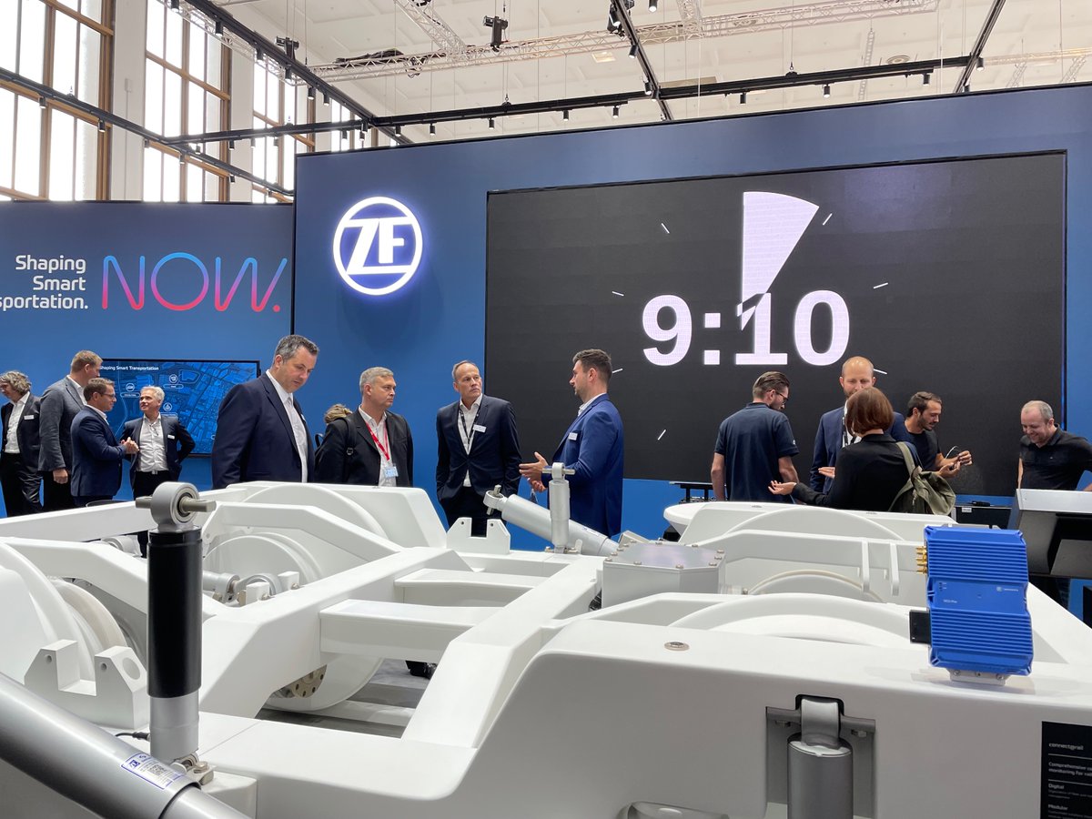 ZF_Group's tweet photo. In only a few minutes, #ZF will host the first Innovation Forum on it’s booth 580, hall 20 at @InnoTrans. Learn more about how connect@rail can further increase efficiency, safety and sustainability of #rail transport.

#ShapingSmartTransportation #ZFNow https://t.co/oCwJO2qeR5
