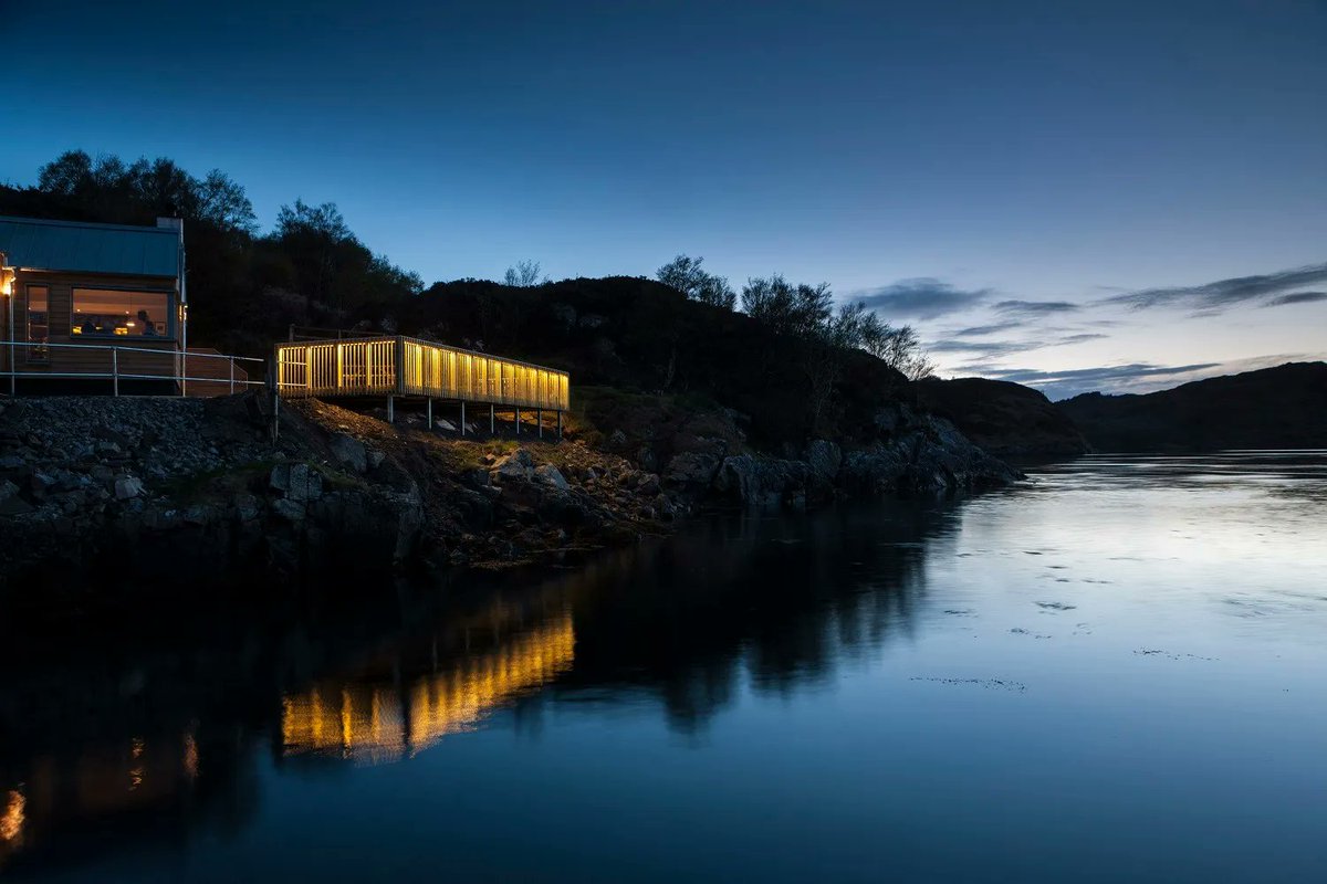 WeAcceptPets's tweet photo. Relax in the private lounge with views of Loch Glendhu or sample the cuisine at the award-winning restaurant at Kylesku Hotel.
https://t.co/aiO81BN4I7 
#Kylesku #Sutherland #Hotel #LochGlendhu #AwardWinning #DogsWelcome #Idyllic #Relaxing #LochViews #Peaceful #Break https://t.co/u85YayQxcG