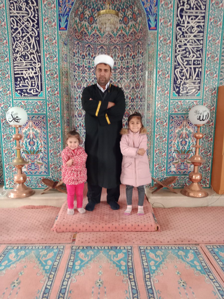 Murat93141220's tweet photo. @DIBAliErbas RABBİM RAZI OLSUN BAŞKANIM SADECE 4300 KİŞİYİ SEVİNDİRMEDİNİZ😢😢😢😢 https://t.co/Y0cjwqlKHi