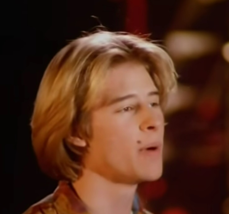 A Happy Birthday to Chesney Hawkes who is celebrating his 51st birthday, today. 