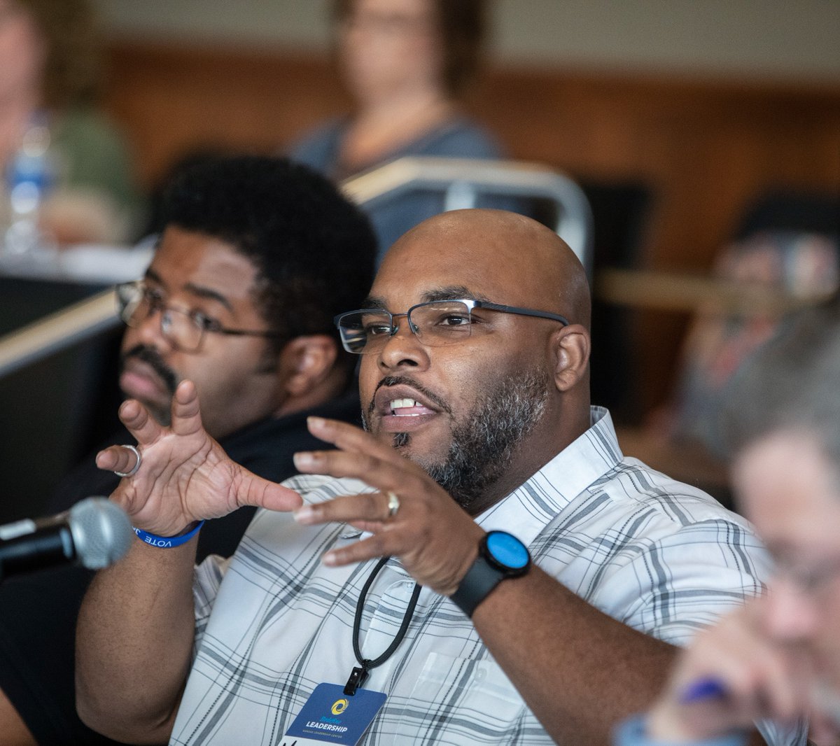 TheKLC's tweet photo. Over 40 public servants gathered for a workshop connecting the KLC leadership framework to their role as an authority figure. The group wrestled with what makes it hard to exercise leadership from a place of authority & crafted experiments to take back to their role.#AuthorityLab https://t.co/IJSMj7M5h6