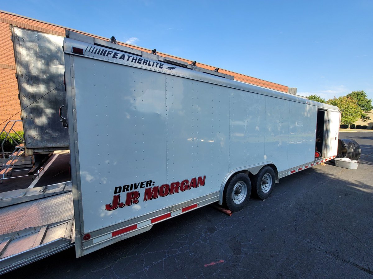 CircleTrackWarehouse tweet media