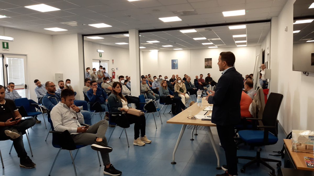 UiltecCalabria's tweet image. Oggi siamo stati a Catanzaro e Simeri Crichi
👇🏻👇🏻👇🏻
#rinnovo #ccnlelettrico 💪🏻