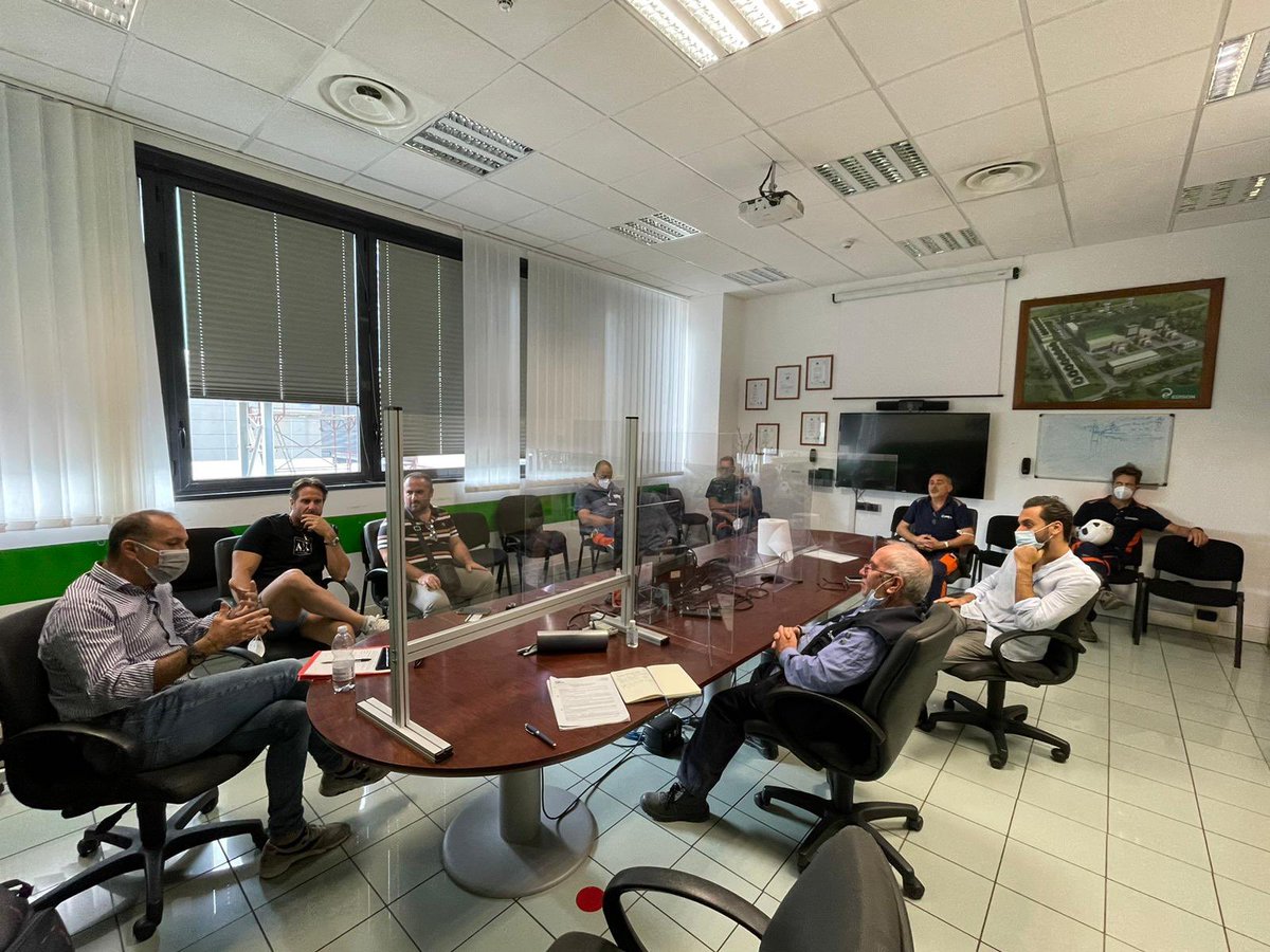 UiltecCalabria's tweet image. Oggi siamo stati a Catanzaro e Simeri Crichi
👇🏻👇🏻👇🏻
#rinnovo #ccnlelettrico 💪🏻