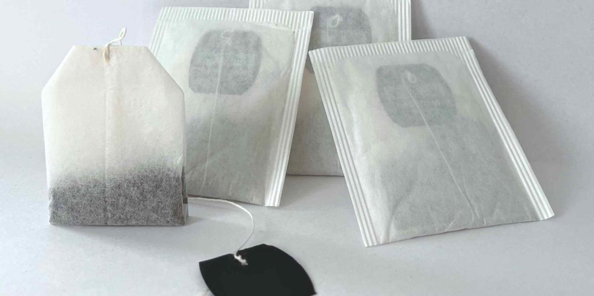 Ind_Creatives's tweet photo. 🌱#SemaineduDD Jour 4
❌ Comment faire barrière au #plastique ? 
Guyenne Papier, spécialiste en enduction, innove avec sa nouvelle gamme de papiers #SunniBarrier destinés au secteur de l’#emballage, garantis sans plastique, ni matières controversées ➡️ https://t.co/jYS6h2rxcL https://t.co/7TNslX8Qux
