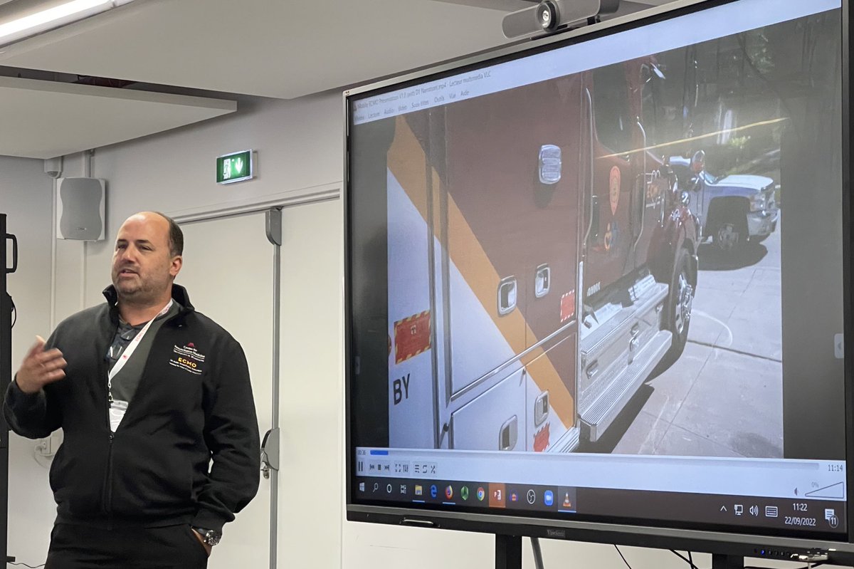 M Velia Antonini tweet media