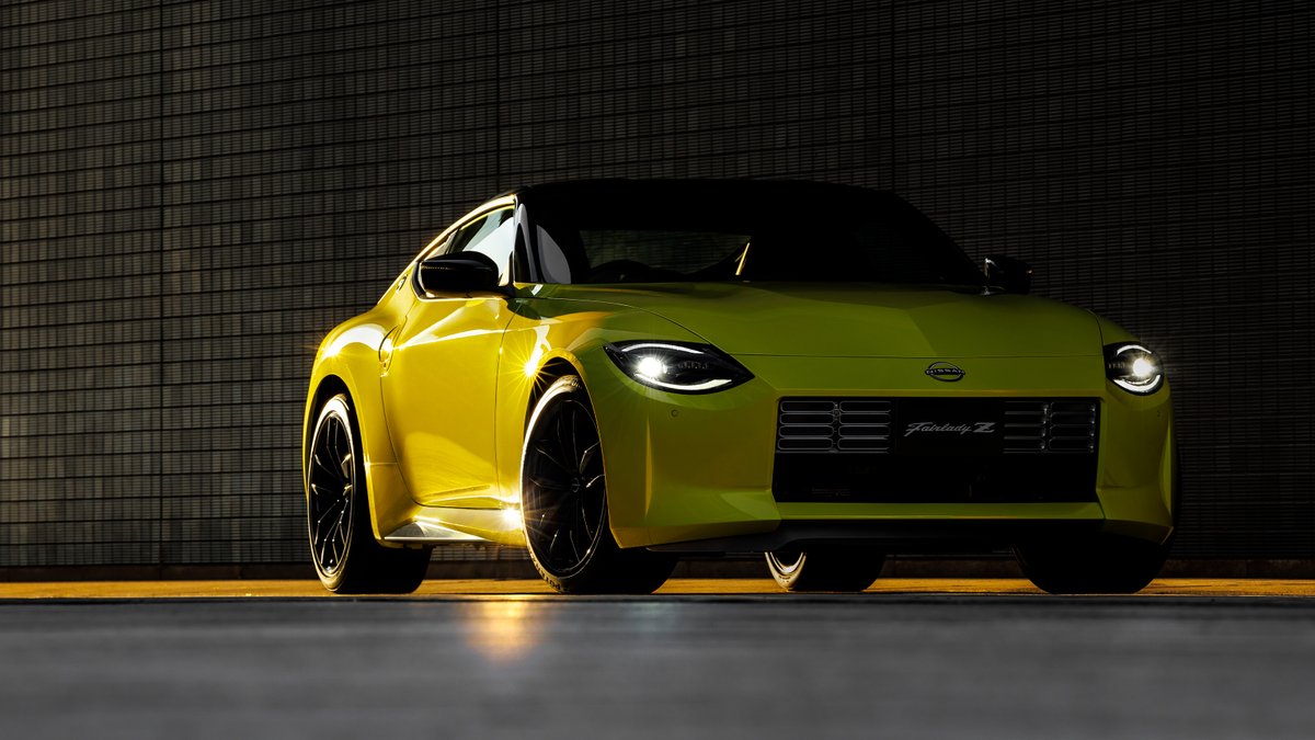 akyhama's tweet photo. #NissanZ 
先代 6代目Ｚ（#Z34mk1）の型式は
発売時には【CBA-Z34】で始まり
最終年モデルでは【4BA-RZ34】

新型 7代目Ｚ（#Z34mk2）の型式は
9ATが【5BA-RZ34】/ 6MTが【3BA-RZ34】

要するにどっちも #RZ34
Z34＝6代目 / RZ34＝7代目 と型式区分が界隈で認知されつつあるけど…
いいの？それで…🤔 https://t.co/Ag5ZGq5w2j