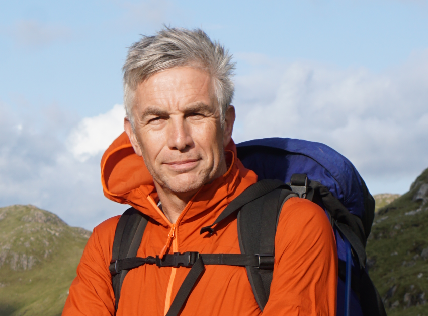 On 2nd of October I'll be having a very special guest on my monthly livestream.

None other than Paul Davis, the creator of Ardour!

Ardour is the best open-source DAW we have.

If you have any questions for Paul - write them down and ask… mastodon.social/@unfa/10904142…