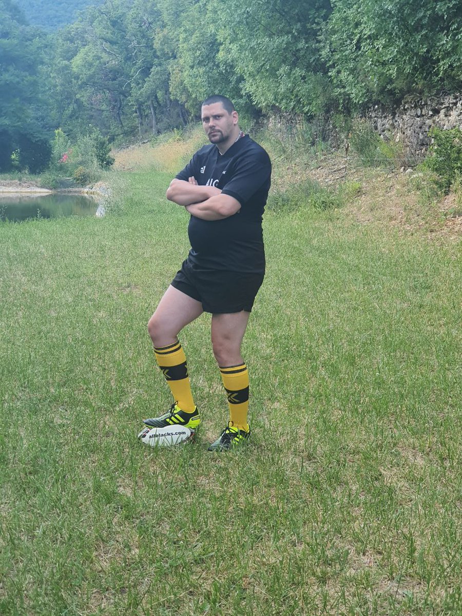 DeoAlphaWolf's tweet photo. Rugby session https://t.co/PpMDYIaIG8