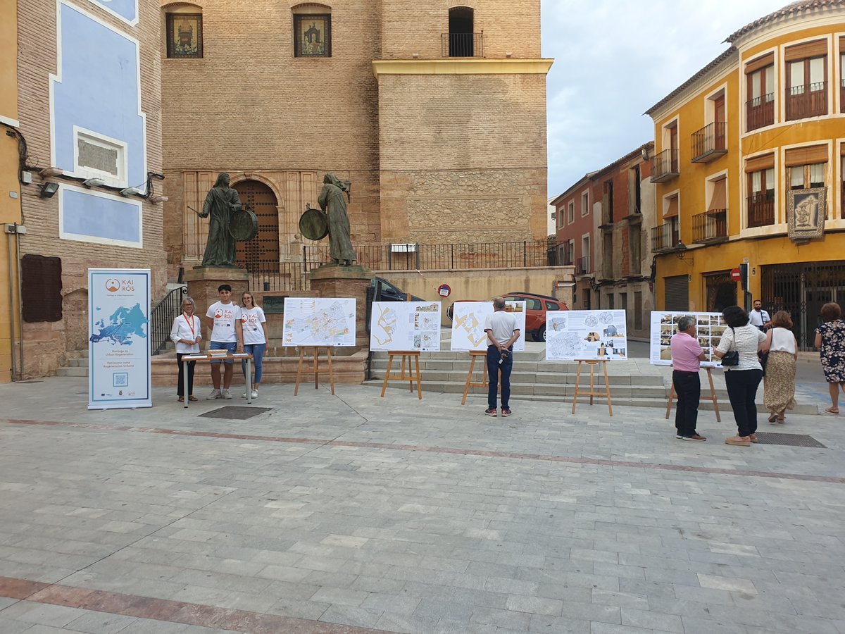 KAIROS_URBACT's tweet photo. Mula's patron saint festivities, with nicely dressed-up people lining up the streets and squares, seemed like the perfect scenario for our last Open Day to exhibit the actions proposed in our KAIRÓS Integrated Action Plan. Lots of encouraging positive reactions. #URBACT https://t.co/x6fYGPXGMH