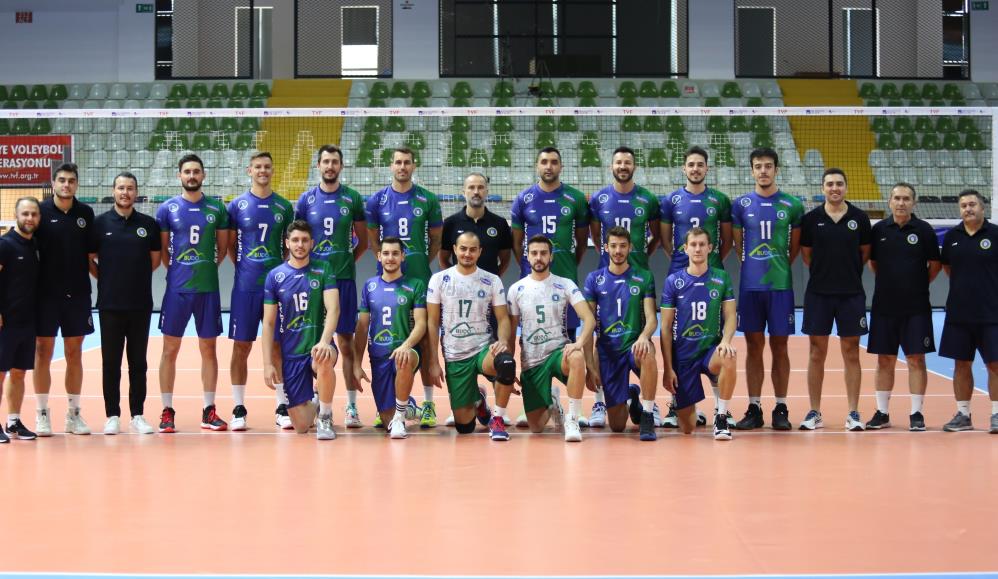 Kupa Voley’de heyecan başlıyor
sehirmedya.com/bursa-haber/ku…
#KupaVoley #Fenerbahce  #Bursa  #FenerbahçeHDISigorta #HatayBüyükşehirBelediyespor #Altekma #ZiraatBankkart #halkbank #maç #AXASigorta #haber  #SonDakika