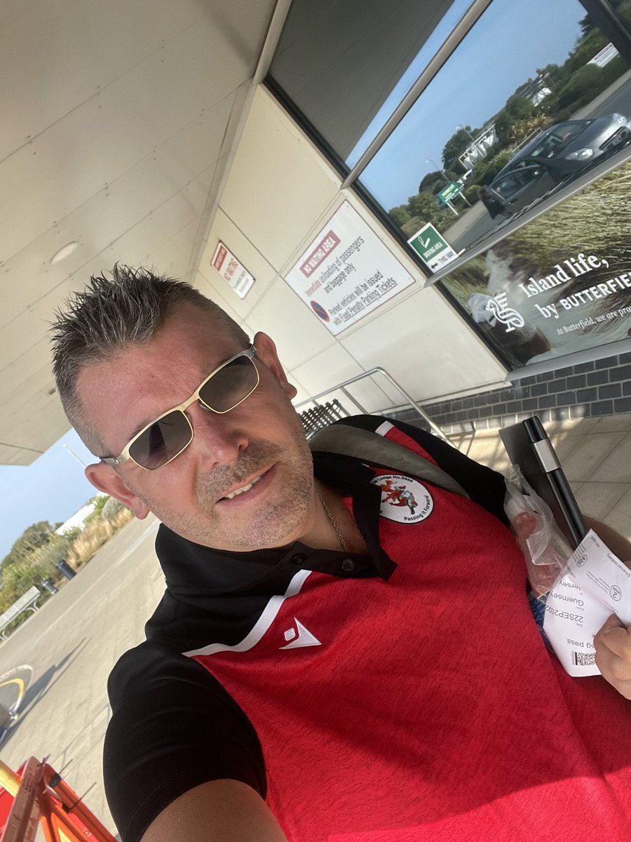 SteveJByrne's tweet photo. After a busy few days off to #Jersey on @BLUEISLANDS_ for my 1st visit to the #JerseyFreemasons #MasonicTemple & #OrderoftheSecretMonitor #FidèleAmiêtchiConclave & 1st #Provincial visiting as a member of the #ArchofSteel also looking forward seeing the @JerseyJSPCA team https://t.co/wotgVuU5dy