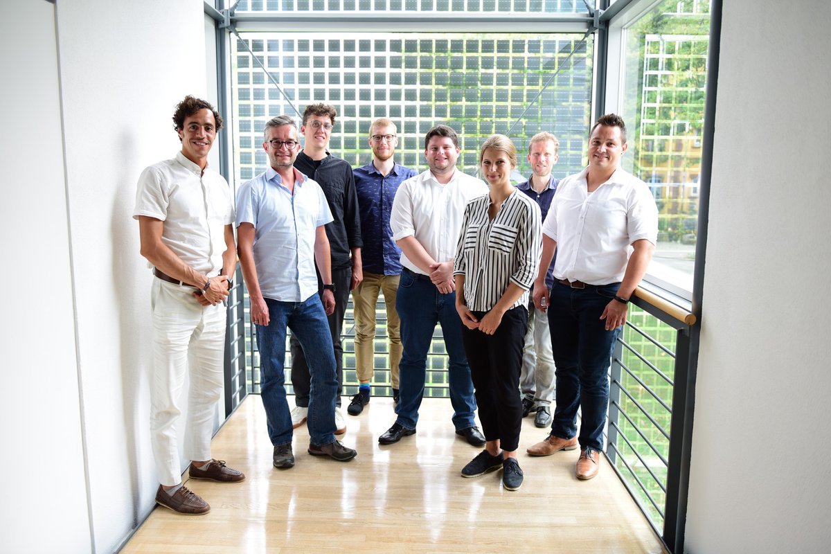 RegionUlm's tweet photo. Im Projekt PICASO erarbeiten das Fraunhofer-Institut für Solare Energiesysteme ISE, die Universität Ulm und das Fukushima Renewable Energy Research Institute einen neuartigen Power-to-Ammonia-Prozess für die nachhaltige Ammoniaksynthese. 

Mehr dazu: https://t.co/mEWs5Y6nNh https://t.co/1dKJBkR3GP