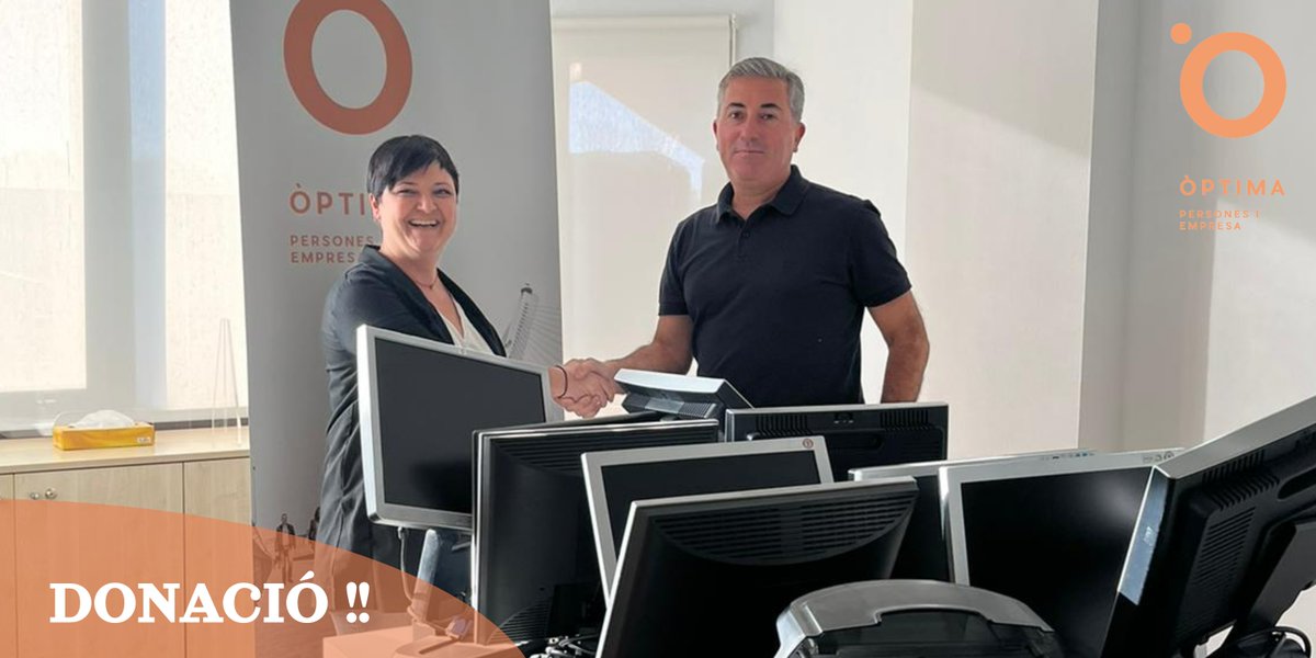 OptimaRRHH's tweet photo. A Òptima donem un bon grapat d’equips informàtics a la Fundació Antisida de Lleida, 💻💻💻tot esperant que us siguin d’utilitat, i us agraïm la gran tasca que feu!!! 👏👏
#optimarrhh
#donació
#fundacióantisidalleida
🧡 Connectem Talent https://t.co/cCDdcK3F5C