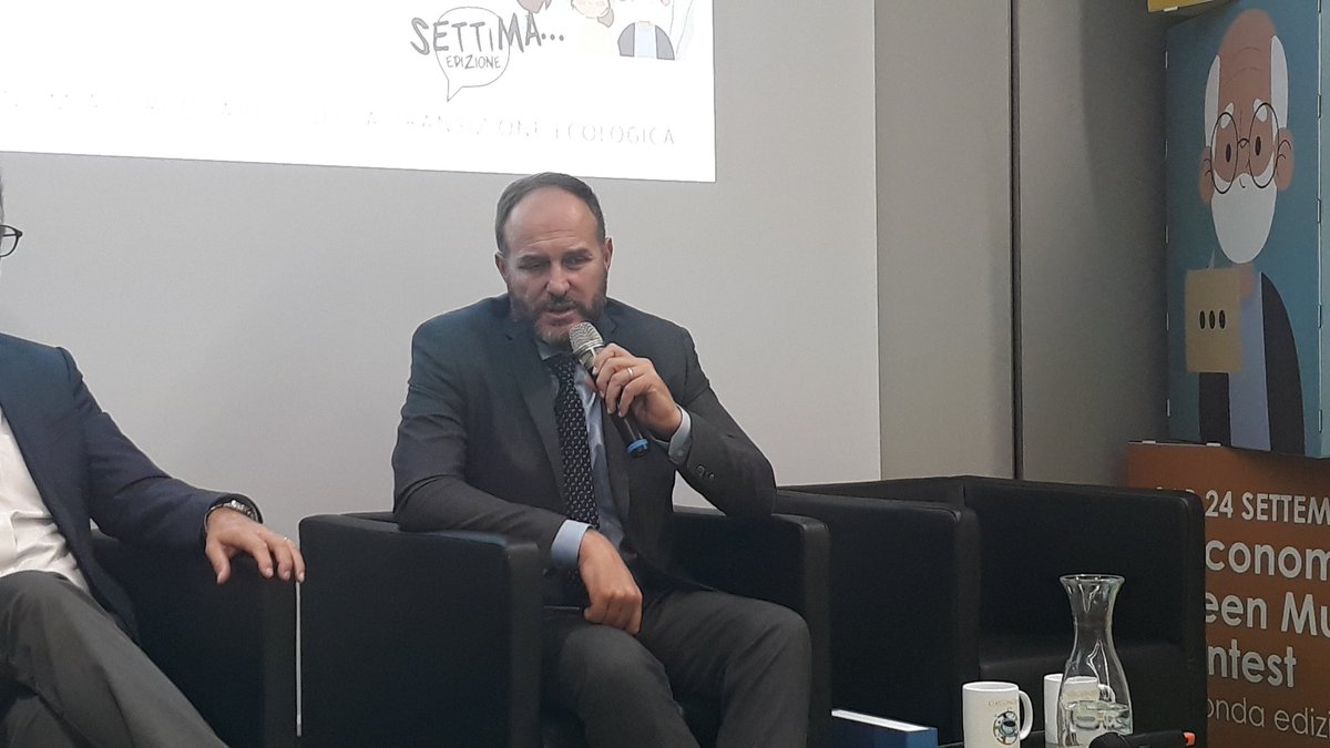 circonomia's tweet photo. ENiccolai, #Gorent: le amministrazioni comunali stanno scegliendo sempre di più i nostri mezzi elettrici. Un cambiamento epocale, che andrà sempre più verso la #sostenibilita ambientale #Circonomia https://t.co/oxgj95JxSm