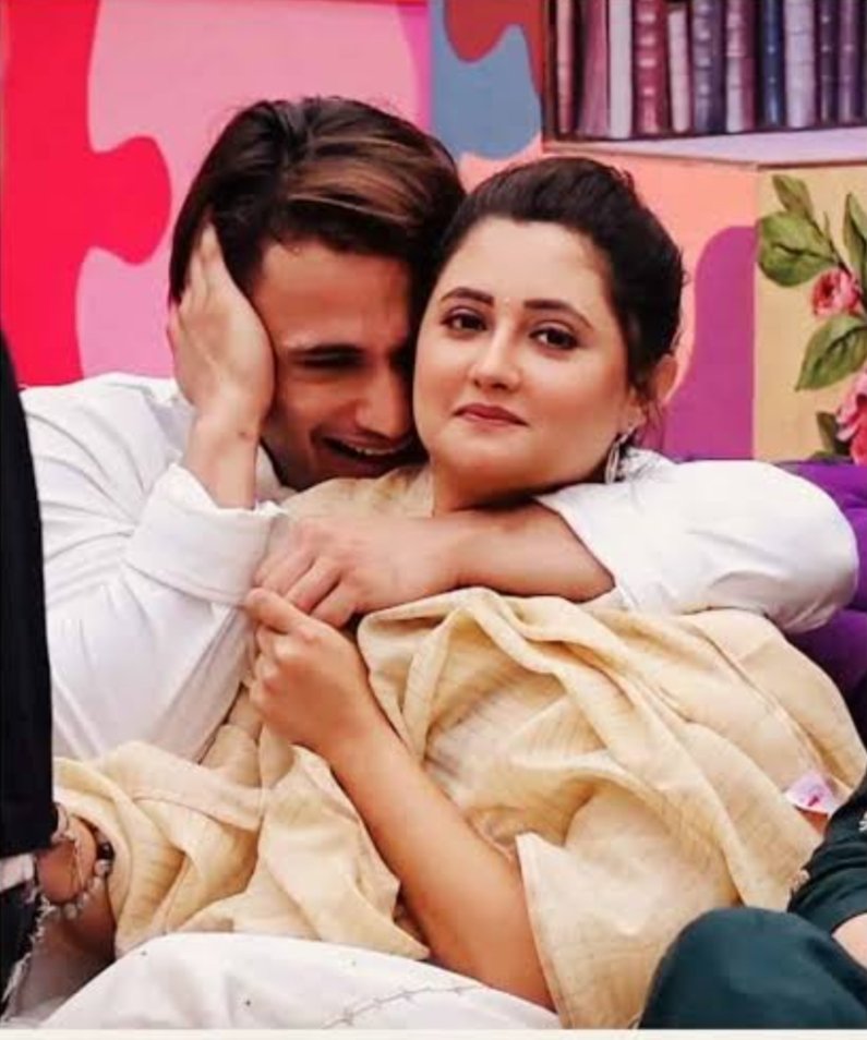 PiyushSangte's tweet photo. @BiggBoss_Tak Mine #ViRaSim https://t.co/7fjdfX8i8O