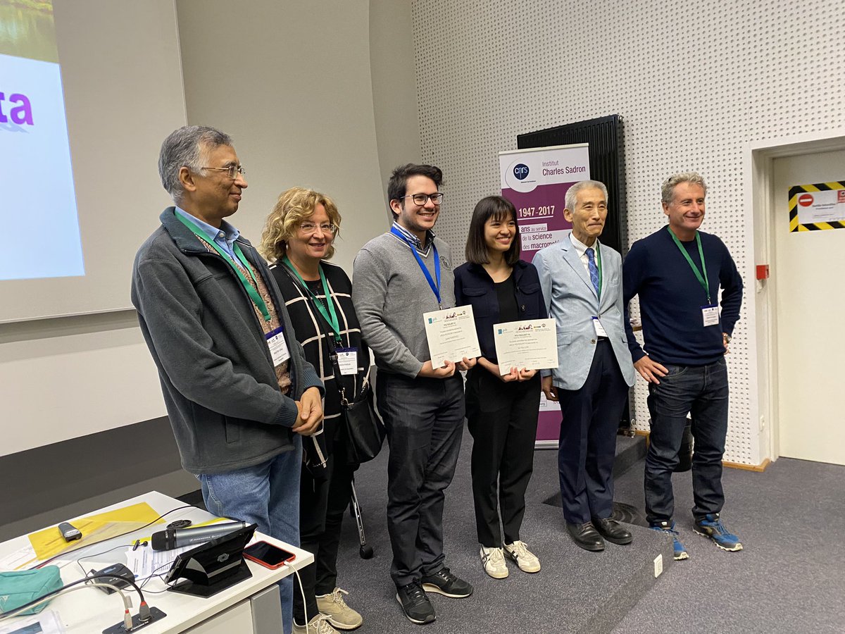 Amparo RuizCarretero (@ampowerflower) on Twitter photo Bravo for <a href="/GabStrasChem/">Gabriel Martinez</a> from the <a href="/gradcscunistra/">Complex Systems Chemistry</a> who won one of the two poster awards at the #POLYSOLVAT conference @CharlesSadron !👏🏻👏🏻I’m so proud of him and the rest of the team who contributed to the effort <a href="/Kyeong_Im_Hong/">Kyeong-Im Hong</a> <a href="/annagarfer/">Ana María García</a> <a href="/Ricardoavila92/">Ricardo Ávila Rovelo</a> <a href="/JoshHumphreys91/">Josh Humphreys</a> #Imrane Bravo for <a href="/GabStrasChem/">Gabriel Martinez</a> from the <a href="/gradcscunistra/">Complex Systems Chemistry</a> who won one of the two poster awards at the #POLYSOLVAT conference @CharlesSadron !👏🏻👏🏻I’m so proud of him and the rest of the team who contributed to the effort <a href="/Kyeong_Im_Hong/">Kyeong-Im Hong</a> <a href="/annagarfer/">Ana María García</a> <a href="/Ricardoavila92/">Ricardo Ávila Rovelo</a> <a href="/JoshHumphreys91/">Josh Humphreys</a> #Imrane