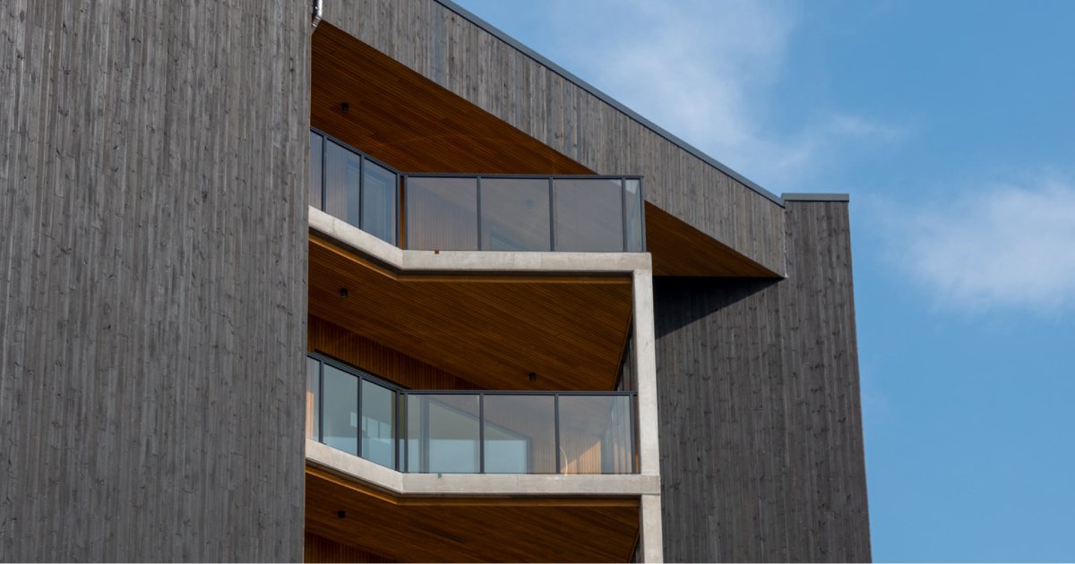 Indunor's tweet photo. Fri utsikt uten å vrenge lommeboken! 💰
Glassrekkverk i aluminium er et økonomisk alternativ for å kunne ramme inn ditt uteområde og skape den beste utsikten. 

Les mer om rimelige kvalitetsprodukter fra Indunor: https://t.co/oDOB57ULNM https://t.co/p1kV2Sg7mV