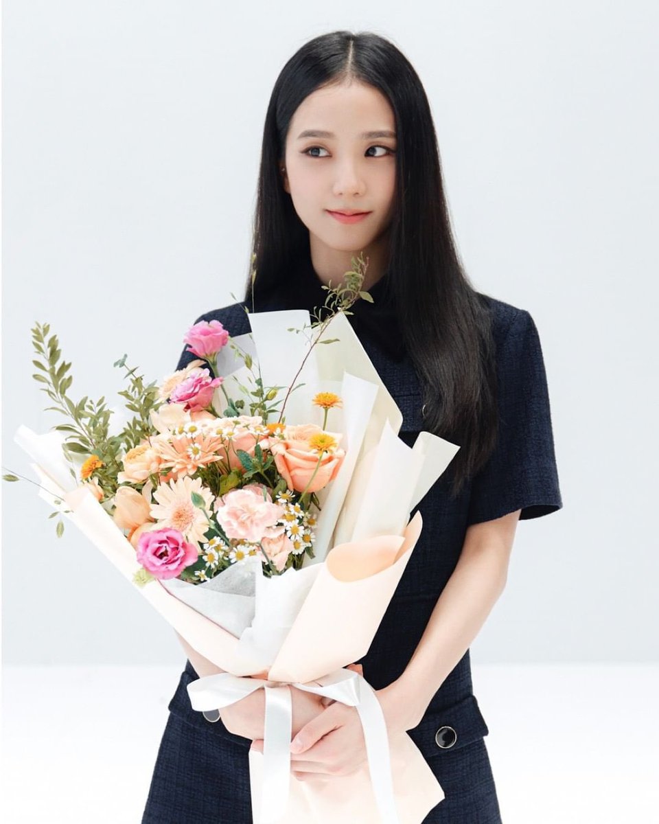 BPINKLATINO's tweet photo. Felicidades a nuestra talentosa actriz JISOO,por ganar Outstanding Korean Actress,quien demostró una excelente actuación como Youngro. Estamos orgullosos. Esperamos ver más de Jisoo actriz en el futuro. 

CONGRATULATIONS BEST ACTRESS JISOO
#서울드라마어워즈_여자연기자상_지수 https://t.co/B170vZzLFo