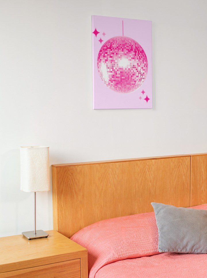 Some printable wall art I made 🫶 etsy.com/shop/AniArtWor…