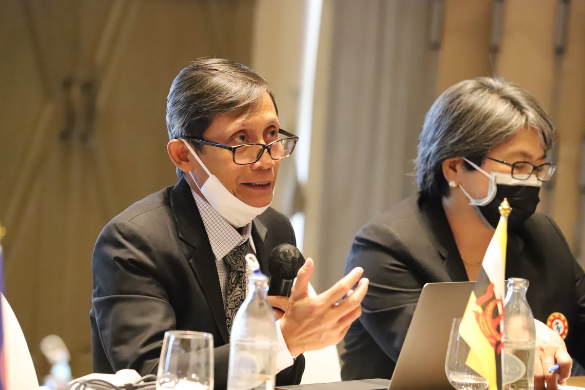 GIZ_Thailand's tweet photo. Recently, the 9th Plus Steering Committee Meeting on the ASEAN Standard for In-Company Trainers took place to discuss on Master Trainers’ new competencies.
Read more at https://t.co/ZjS9PsRaq2
#GIZ #TVET #incompanytraining #vocationaltraining https://t.co/CsBuBxNsmJ