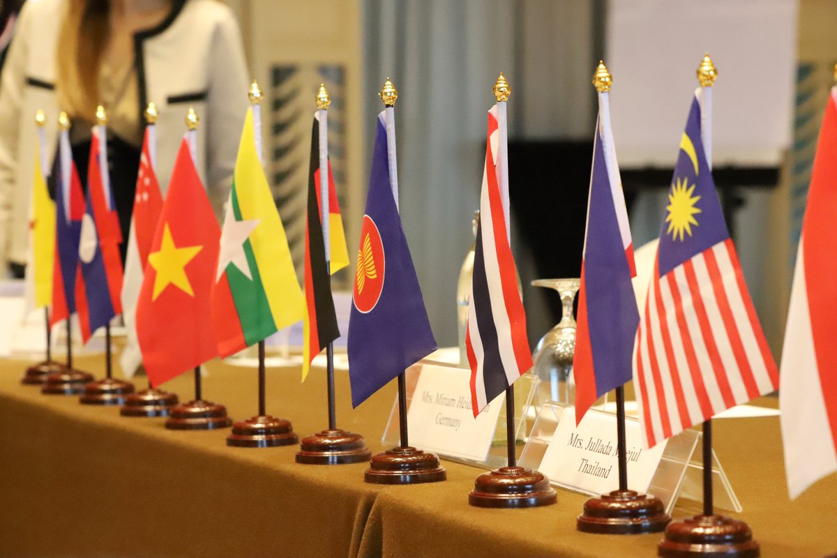 GIZ_Thailand's tweet photo. Recently, the 9th Plus Steering Committee Meeting on the ASEAN Standard for In-Company Trainers took place to discuss on Master Trainers’ new competencies.
Read more at https://t.co/ZjS9PsRaq2
#GIZ #TVET #incompanytraining #vocationaltraining https://t.co/CsBuBxNsmJ