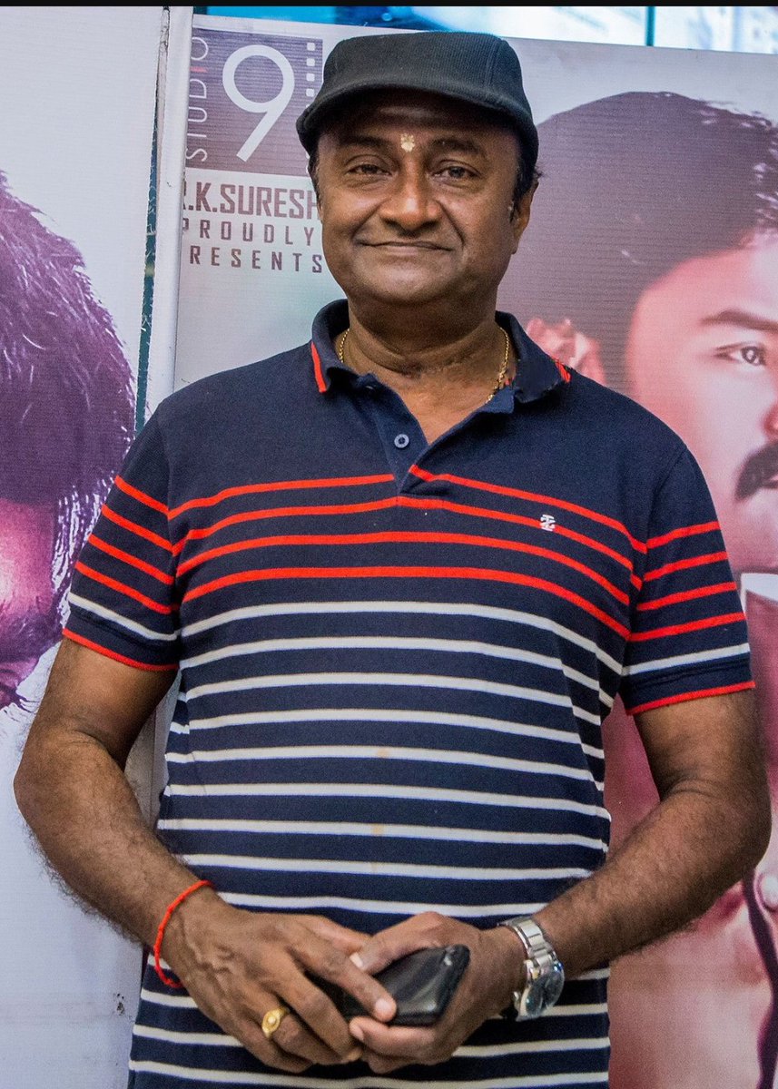 jayan_1996's tweet photo. @RajiniFollowers @rajinikanth Look like MS Baskar https://t.co/bAgYahXjjn