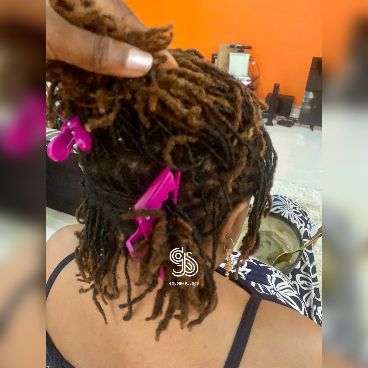 Buddin_Rapunzel's tweet photo. Let Me Start, Maintain And Repair Your Locs The Right Way, I Do Both Ladies And Gents Locs 👌🏿
Send A Dm, Whatsapp +23407034834830 To Book Your Appointments.
@goldenP_locs
Locations I Go To;
Lagos
Ibadan
Osogbo
| Asake Davido Wizkid Tems Loctician #locsinlagos |
RT🙏🏾🥺 https://t.co/BJaQzeEFRf