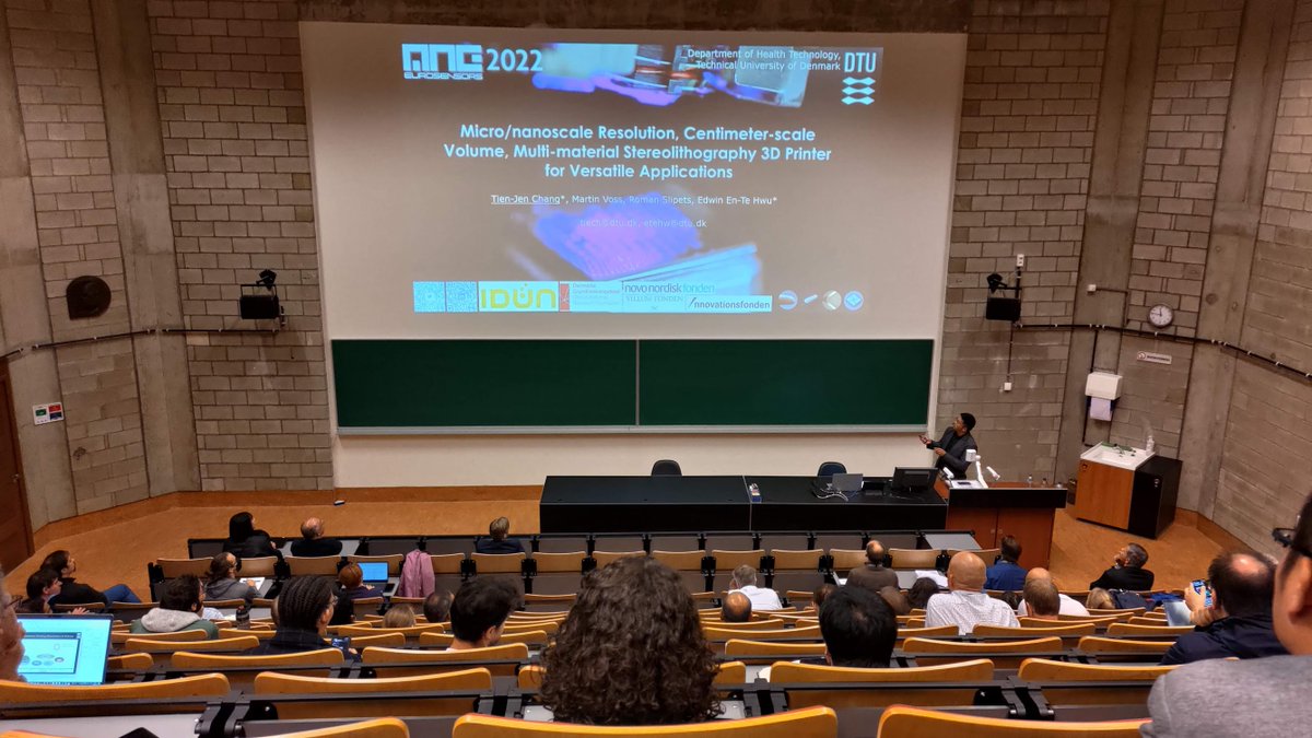 IdunGroup's tweet image. Dr. Tien-Jen Chang presented μm/nm resolution, cubic cm volume and multi-material 3D printer developed at @DTU_HealthTech. This printer can fill the gap between high resolution and high volume printing. Thanks to @Innofond and Spin-outs Denmark for supporting. #3dprinting #idun
