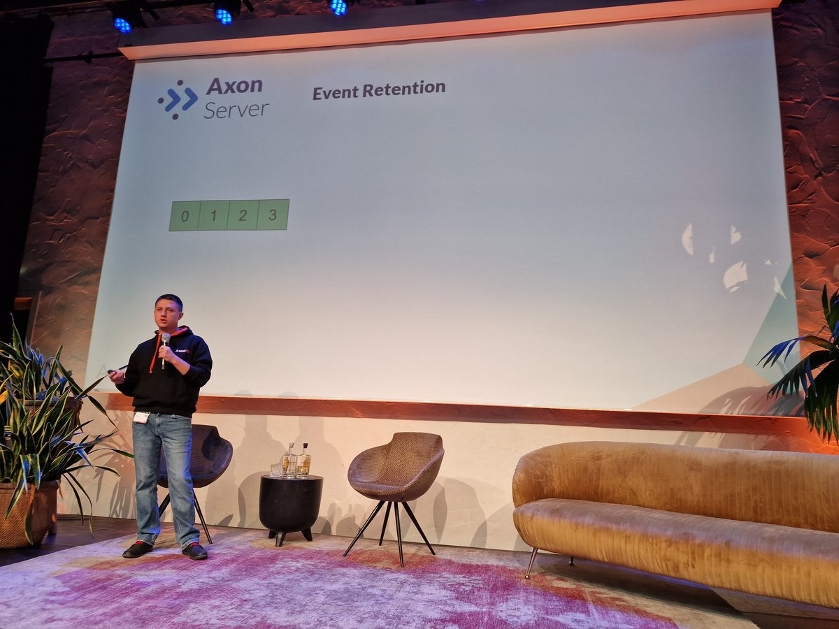 _sara_p_'s tweet image. @MilanSavic14 is talking about the future of #AxonServer at #AxonIQCon22!