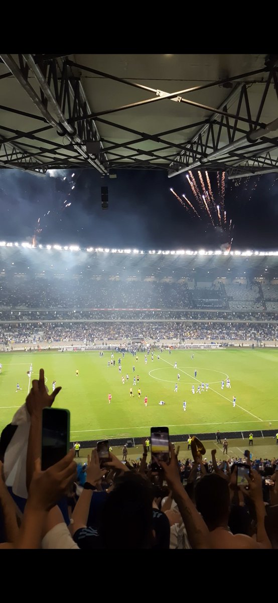 yasscec's tweet photo. sempre com você, te amo cruzeiro💙 https://t.co/5kbUSeCYTW