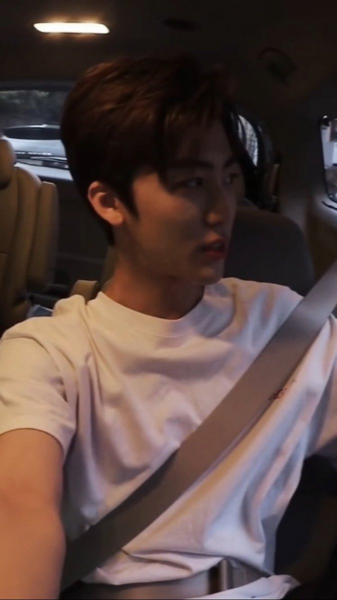 woalsdoll's tweet photo. JAEMIN DRIVING VLOG IM SO SERIOUS GIVE IT TO ME https://t.co/BvhvyCG4yE