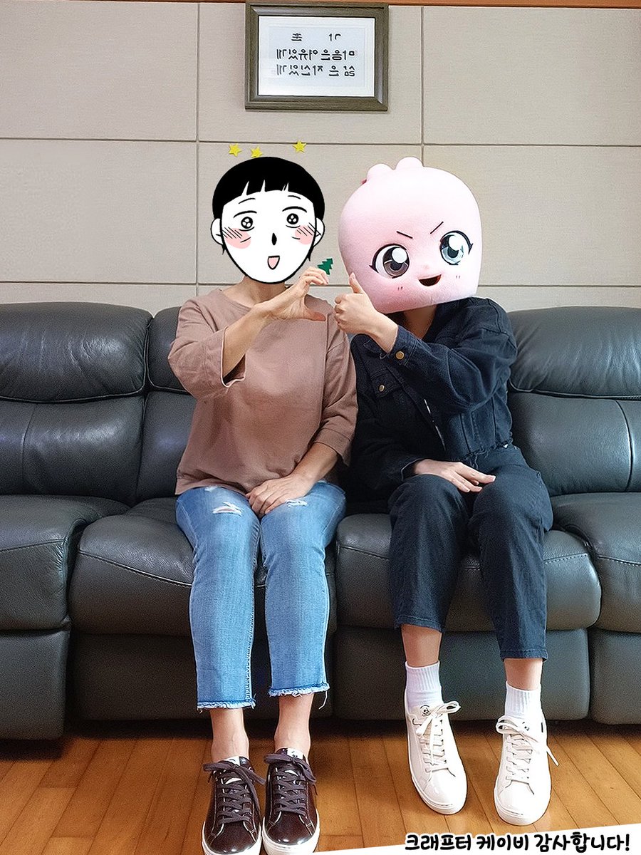BJUKMOTww01's tweet photo. 크래프터 케이비(@crafter_kb) 덕분에 트위터로 효도도 해보네요 수제스니커즈 정말 감사합니다! 엄마도 신발이 너무 예쁘다고 트위터 열심히 하래요. https://t.co/cT7gq3zI9U